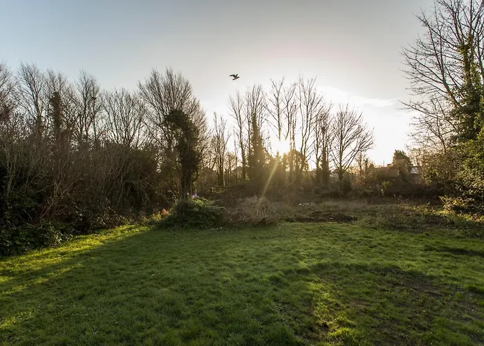Killester Self Catering شقة